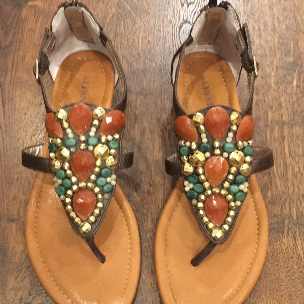 Alfani stylish sandals size 6